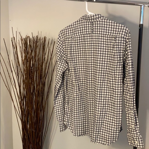 Men’s Banana Republic Long-Sleeve Button Down - Picture 4 of 4